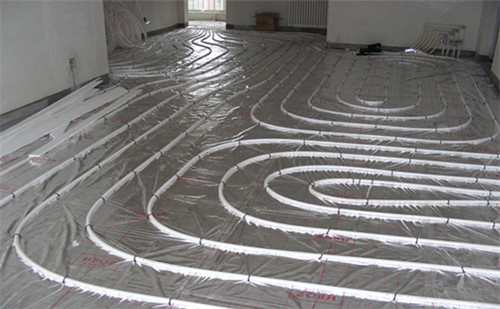 暗埋的普（pǔ）通（tōng）PE-RT地暖管